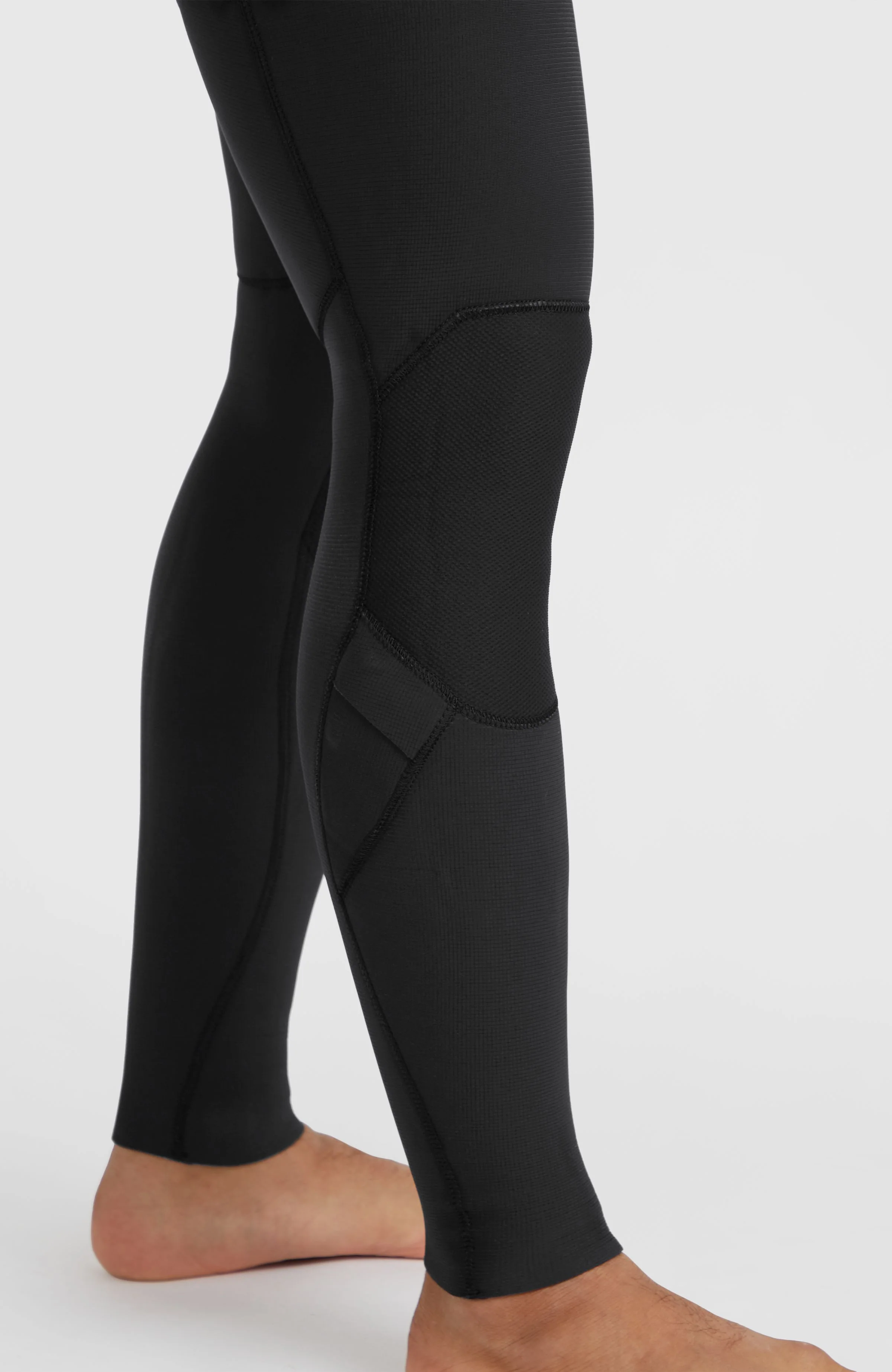 Hyperfreak Plus 4/3mm Chest Zip Full Wetsuit | BLACK/BLACK - Image 4